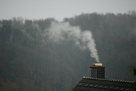 Foto: Schornstein mit Rauch