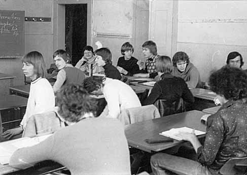 Gymnasium - eine Unterrichtsstunde ca. 1975